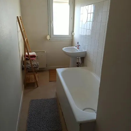 T3 Apartment *